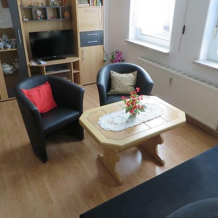 Ferienwohnung Zahn Oelsnitz  Екстер'єр фото